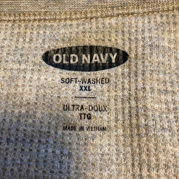 Old Navy Waffle Knit Top - Size XXL - Picture 4 of 6